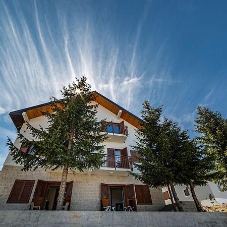 Turisticki Apartmani “Kraljeva Stolica” ชาเบลียค ภายนอก รูปภาพ