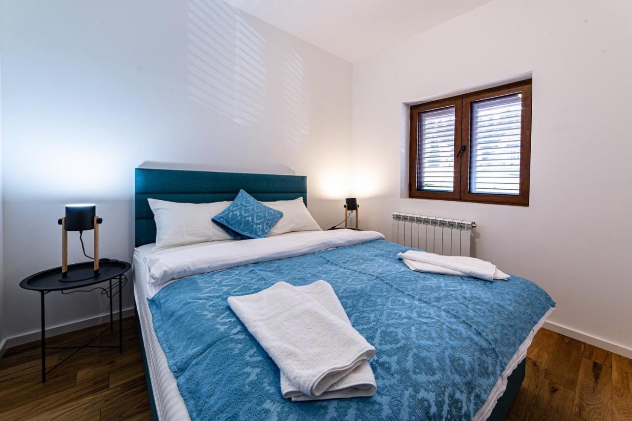 Turisticki Apartmani “Kraljeva Stolica” ชาเบลียค ภายนอก รูปภาพ