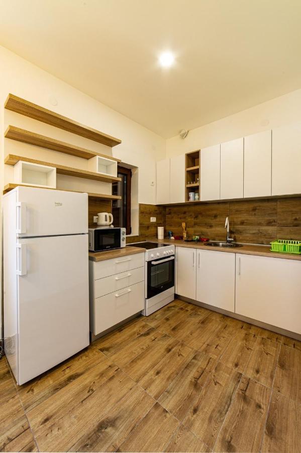 Turisticki Apartmani “Kraljeva Stolica” ชาเบลียค ภายนอก รูปภาพ